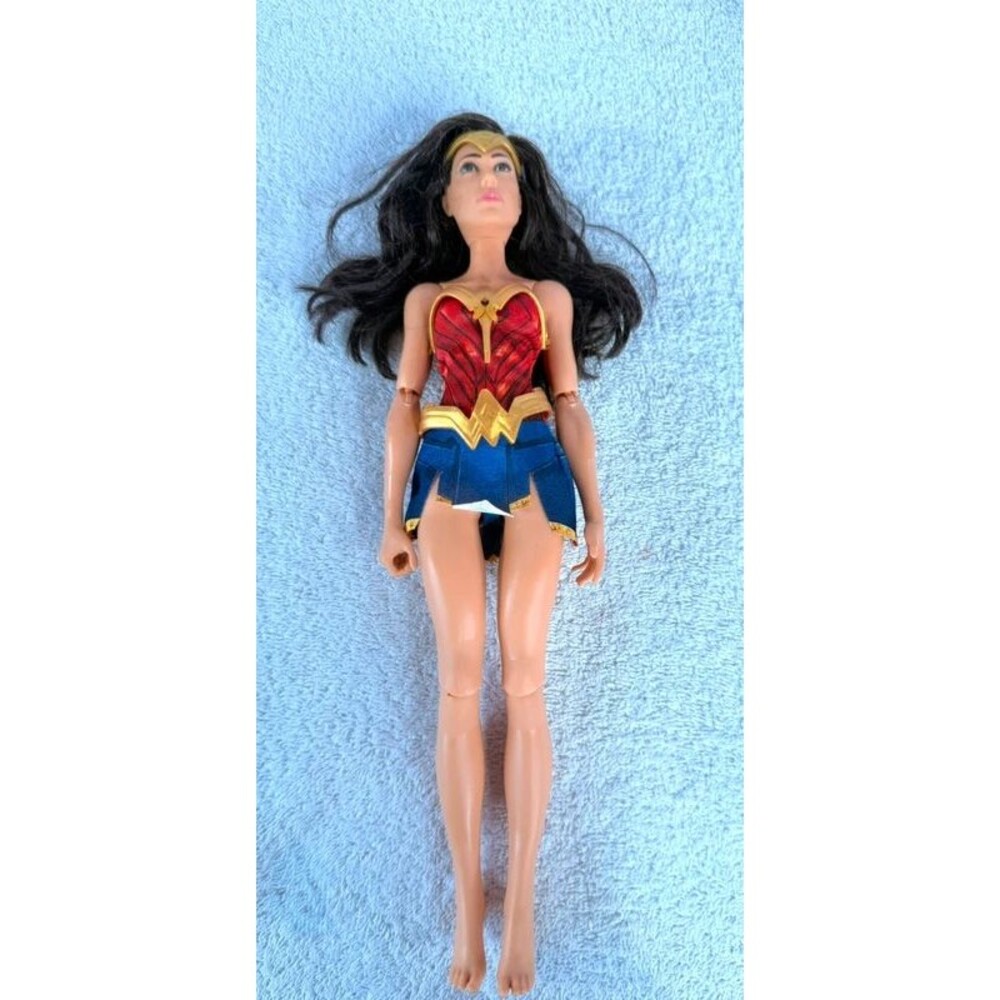 12-inch Mattel DC Comics Wonder Woman action figure